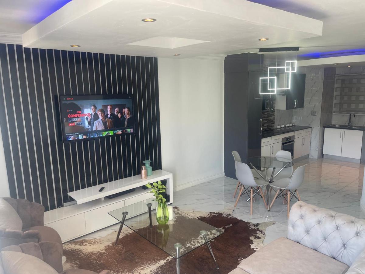 Dream Abodes @ Splice Riviera Apartamento