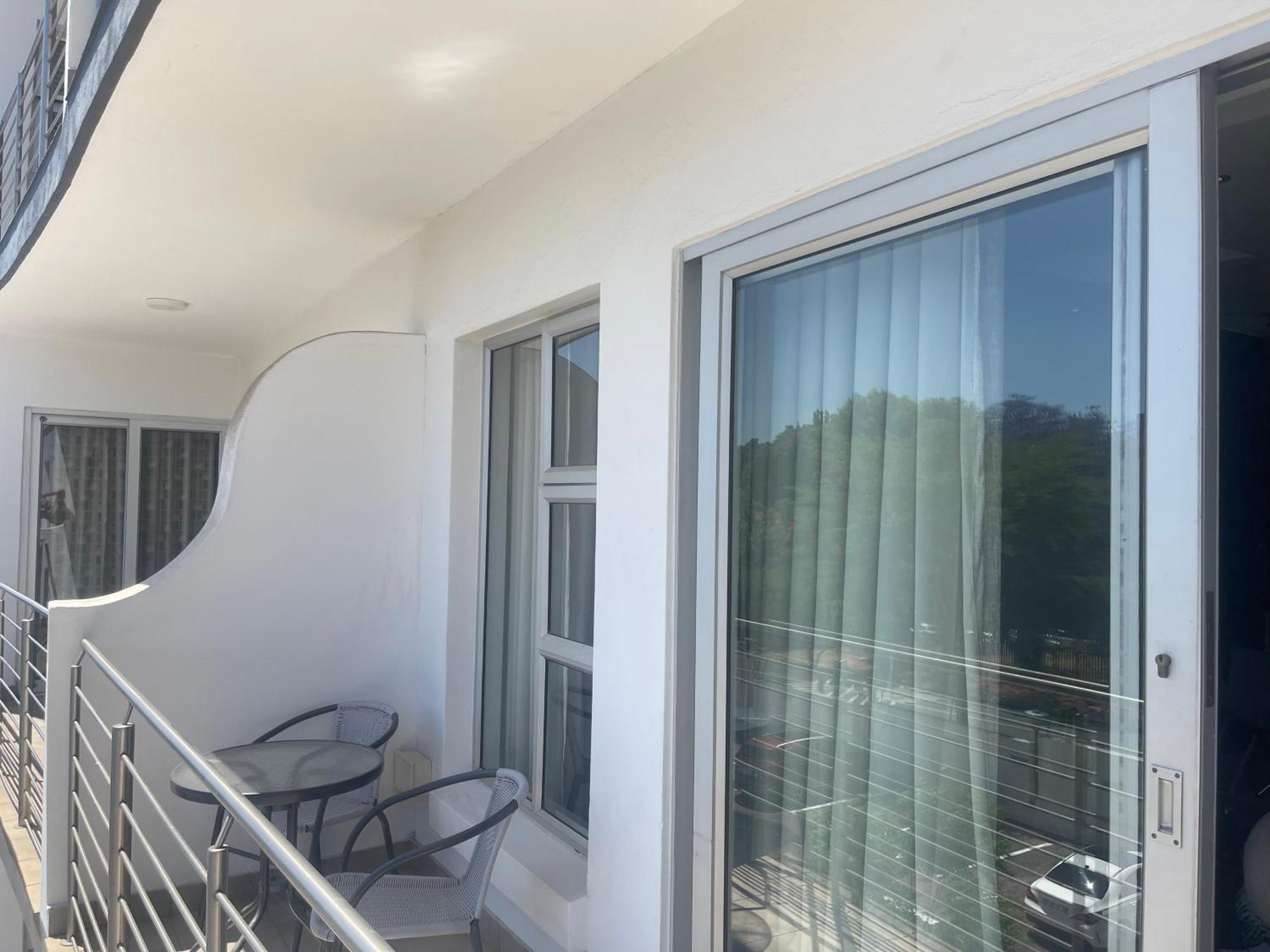 Dream Abodes @ Splice Riviera Joanesburgo